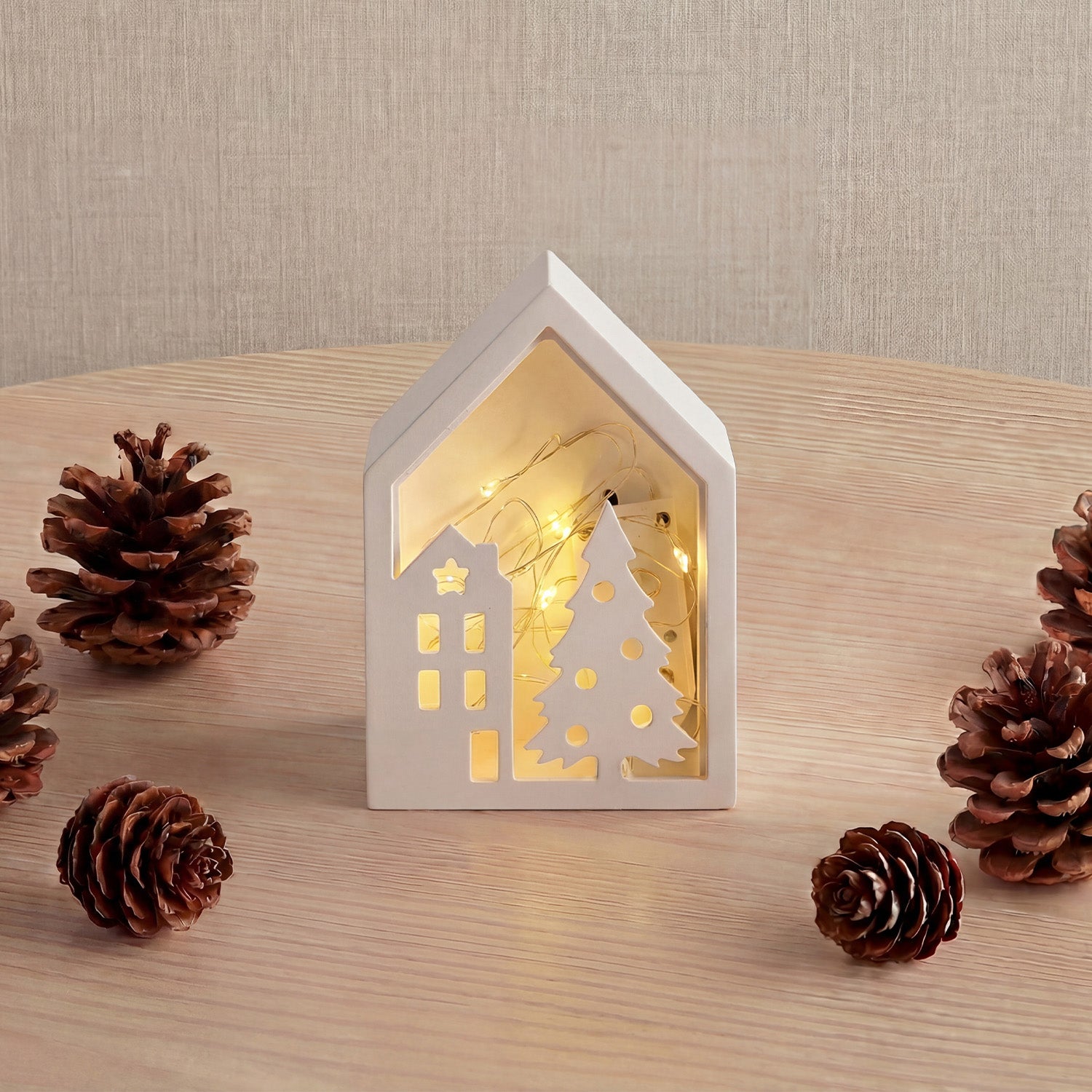 Silikonform Lichthäuschen mit Durchbruch-Design (Mode:XW01)